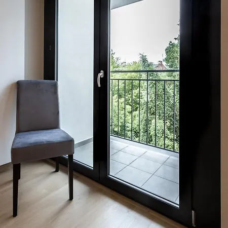 Apartment Aparts Near Main Station Krakau